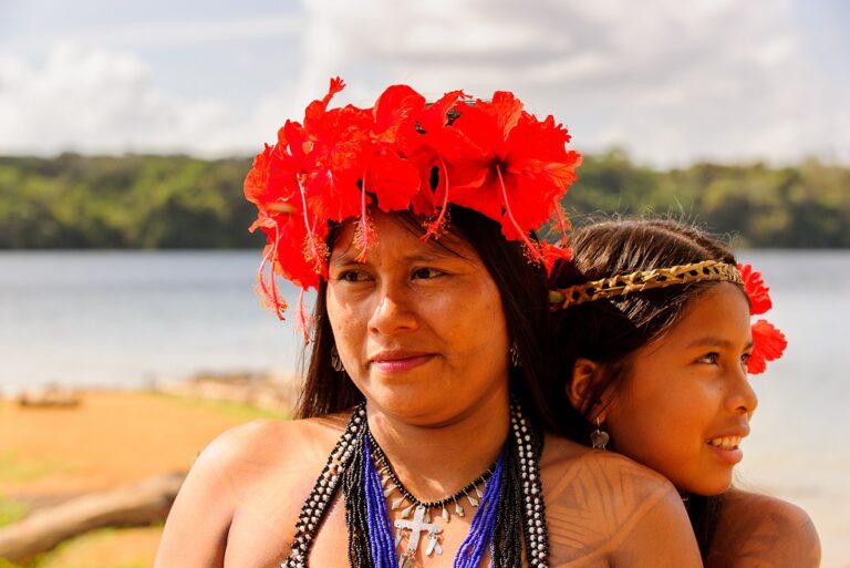 Embera,Village,,Panama,,January,9,,2012:,Portrait,Of,An,Unidentified
